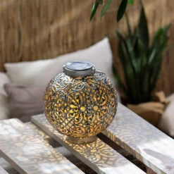 LED-Solarlaterne - Ca. 20,5 X 20,5 X 32,5 Cm - 1 Stück 6 LED-Solarlaterne - Ca. 20,5 X 20,5 X 32,5 Cm - 1 Stück -Rofu 214176 4016096374105 mica living laterne mit solar led lifestyle